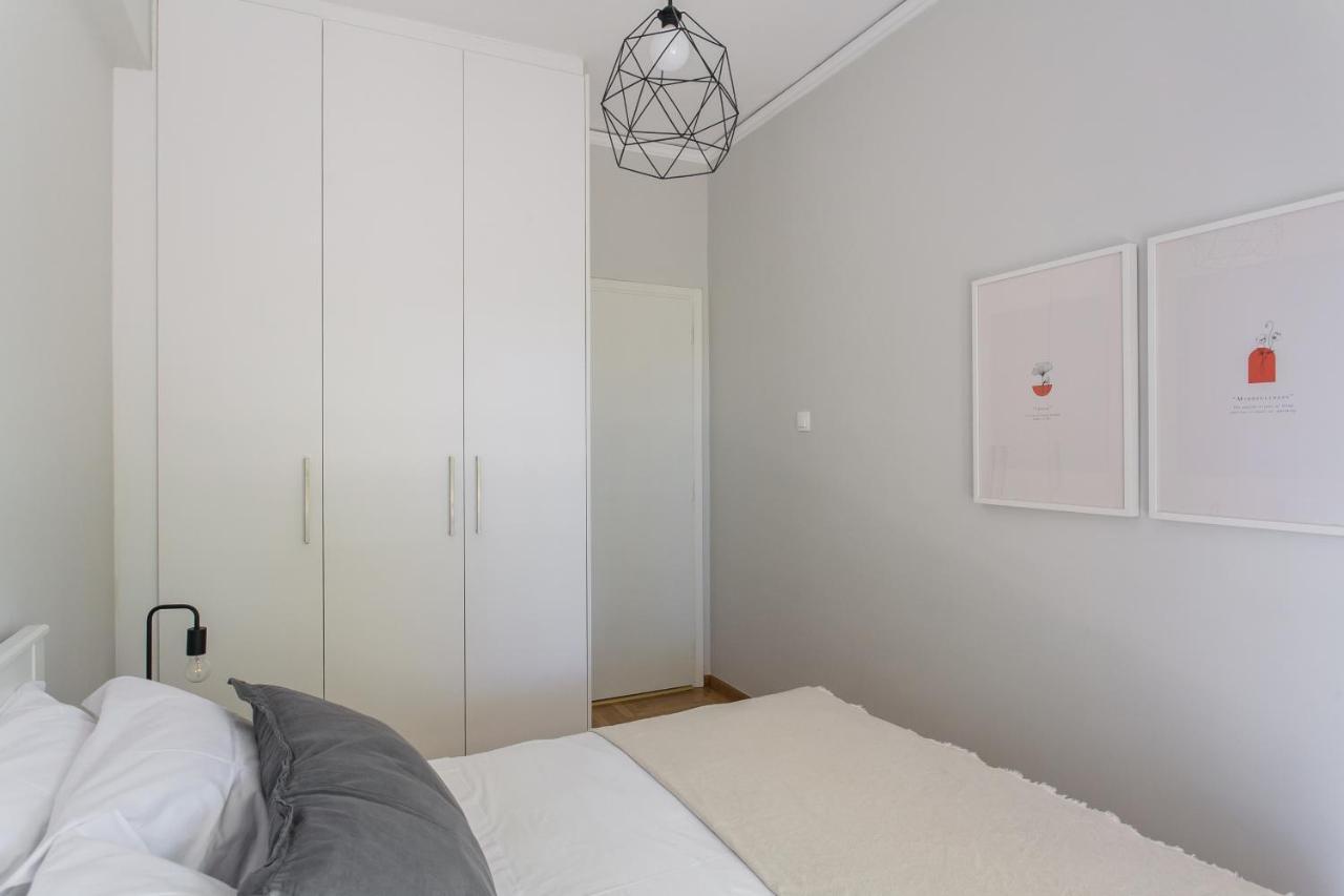 Absolute 2Br Apartment Near Emst Museum By Upstreet Athens Exterior photo